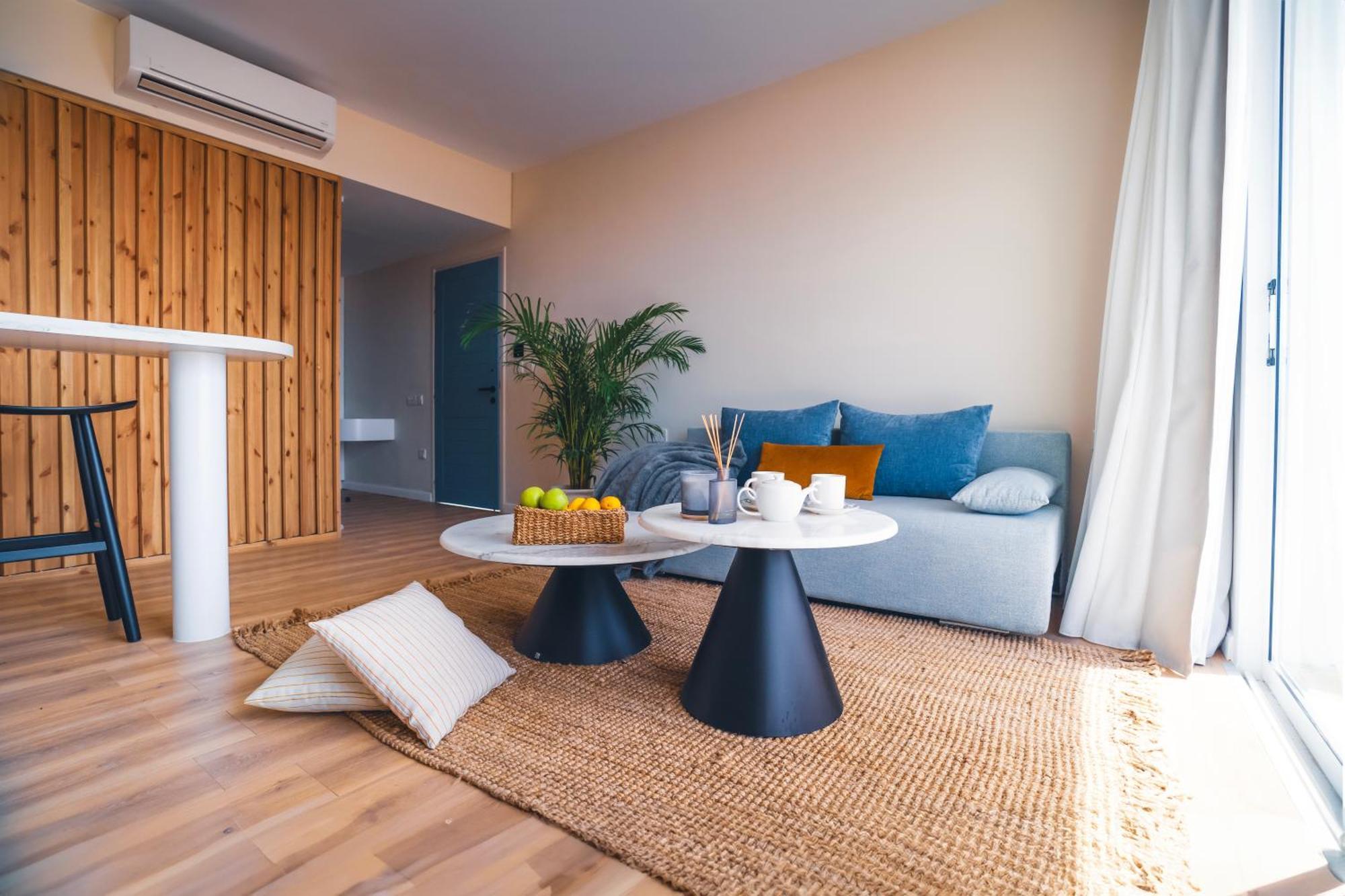 Hotel Wellclub - Wellness Family Experience - Seaview Paphos Exterior foto